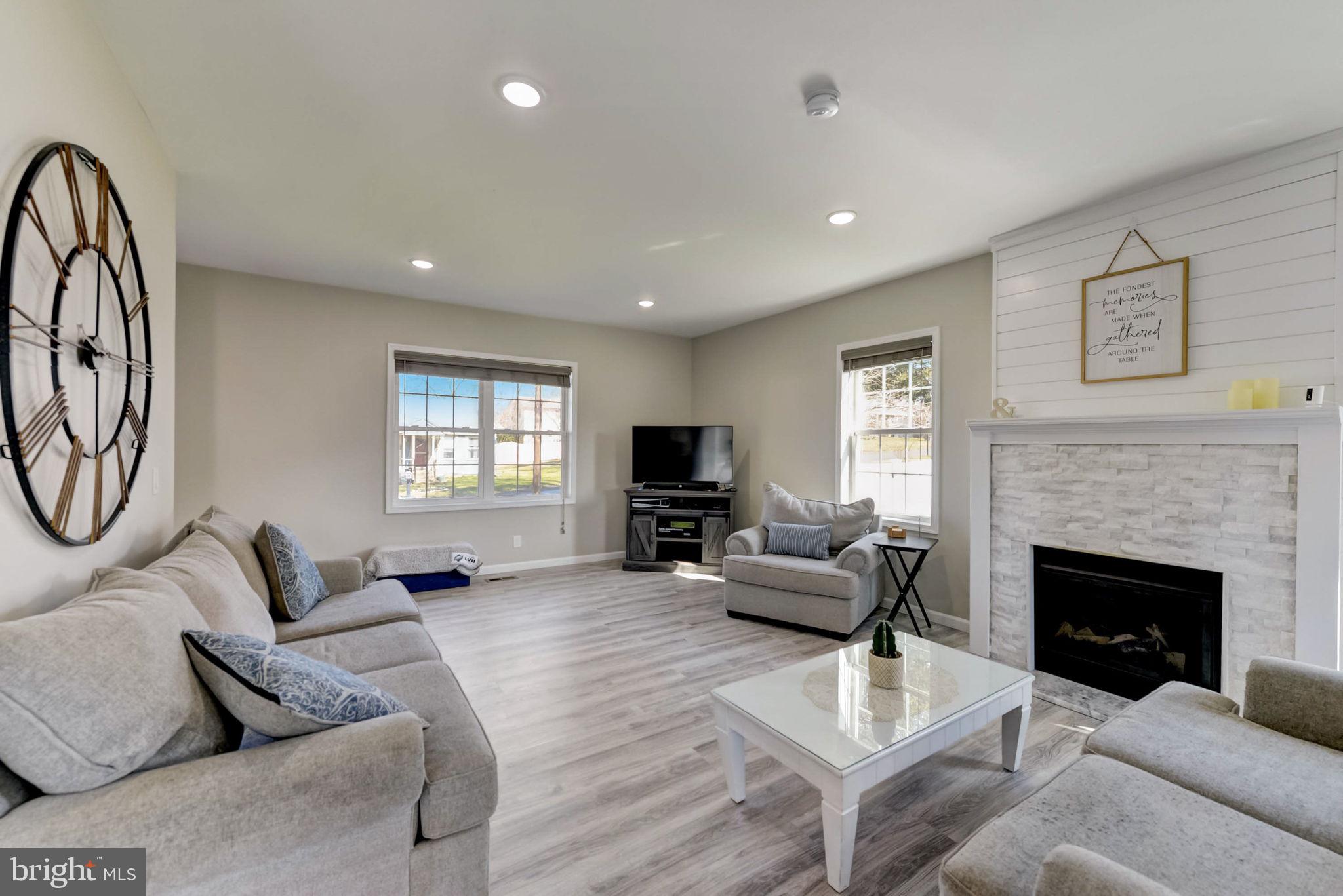 423 Walnut Ave