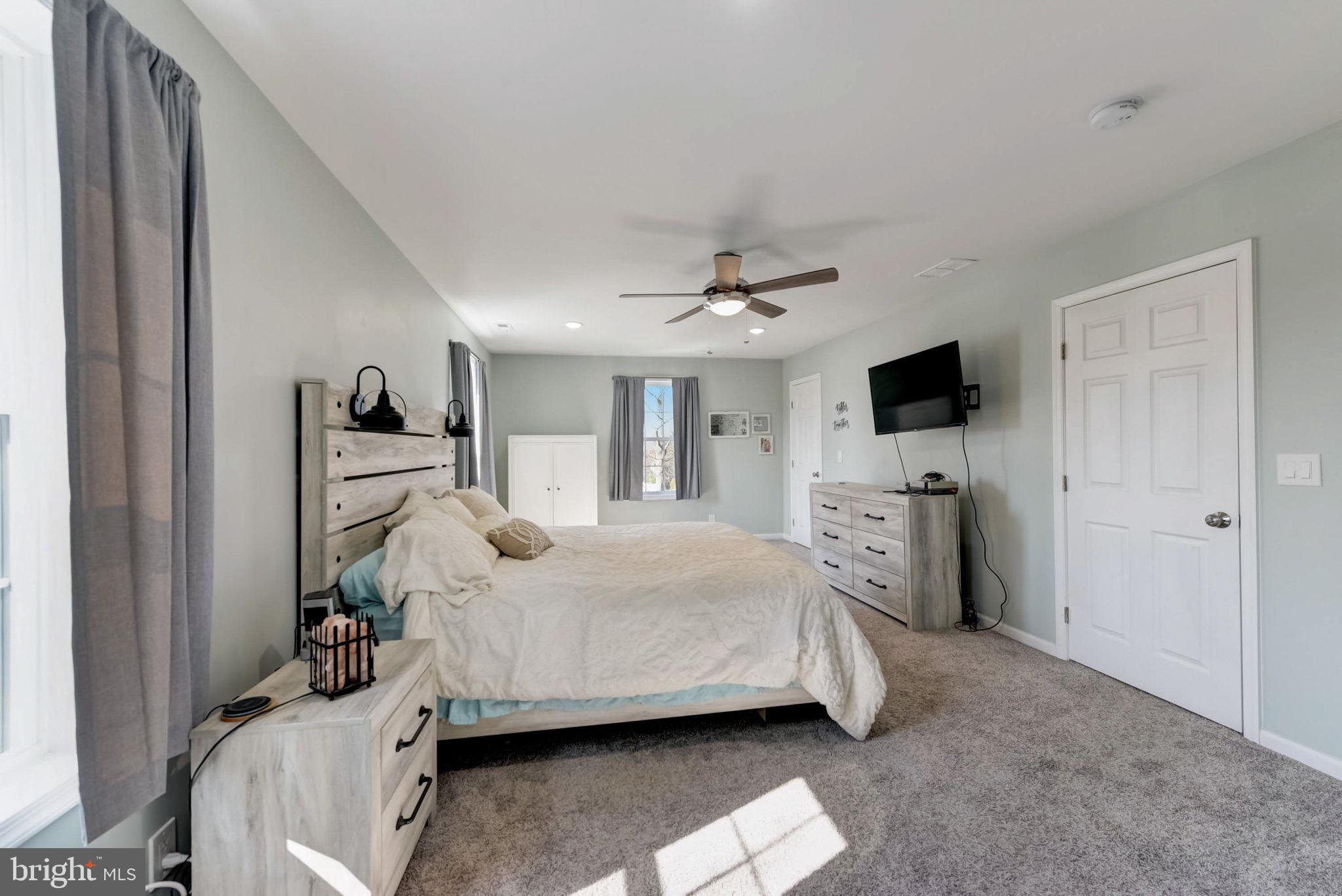423 Walnut Ave