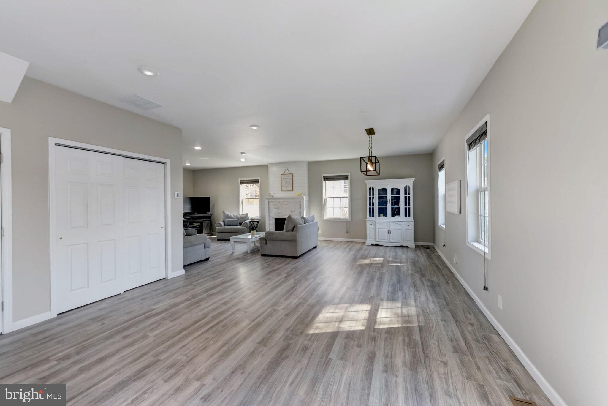 423 Walnut Ave