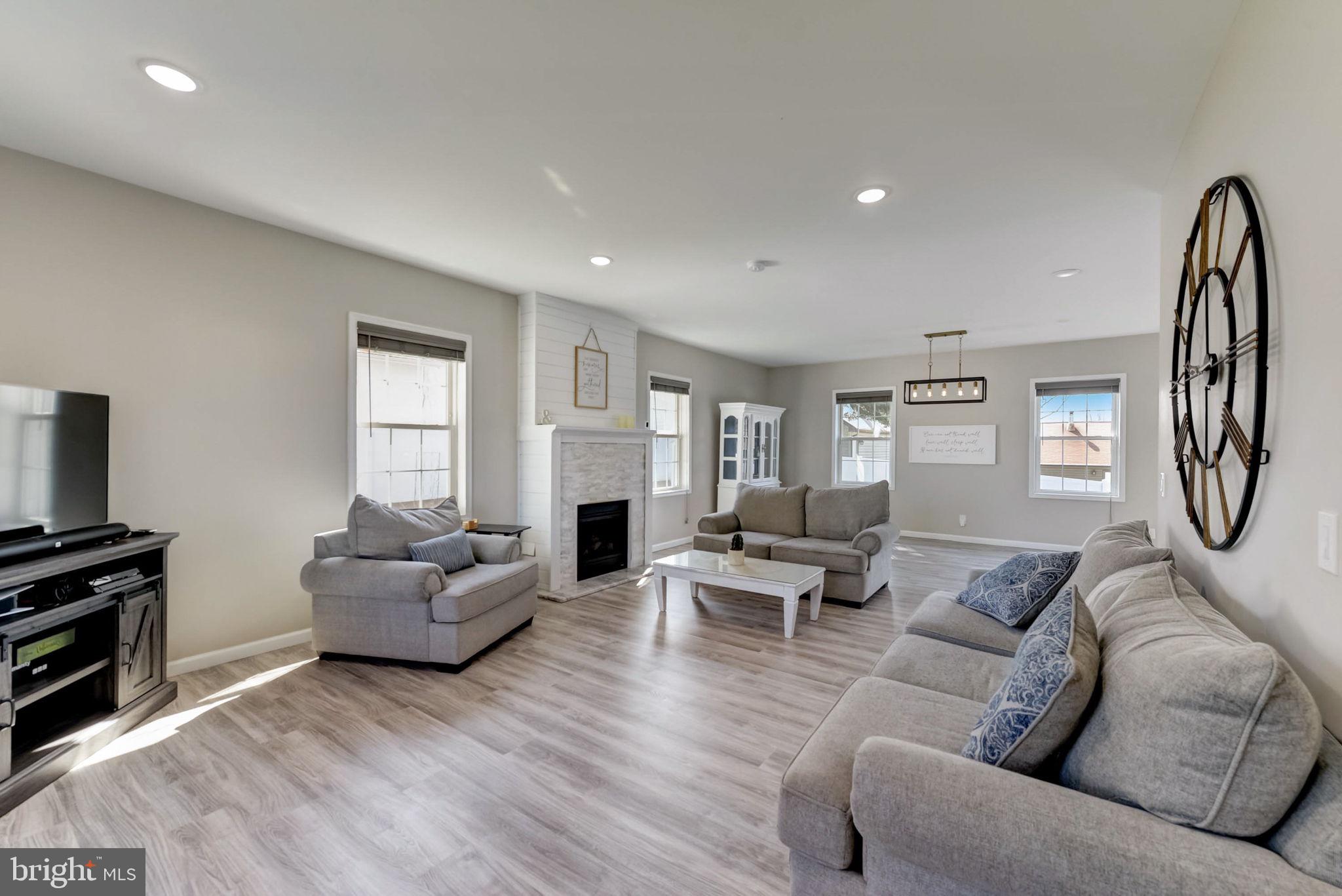 423 Walnut Ave