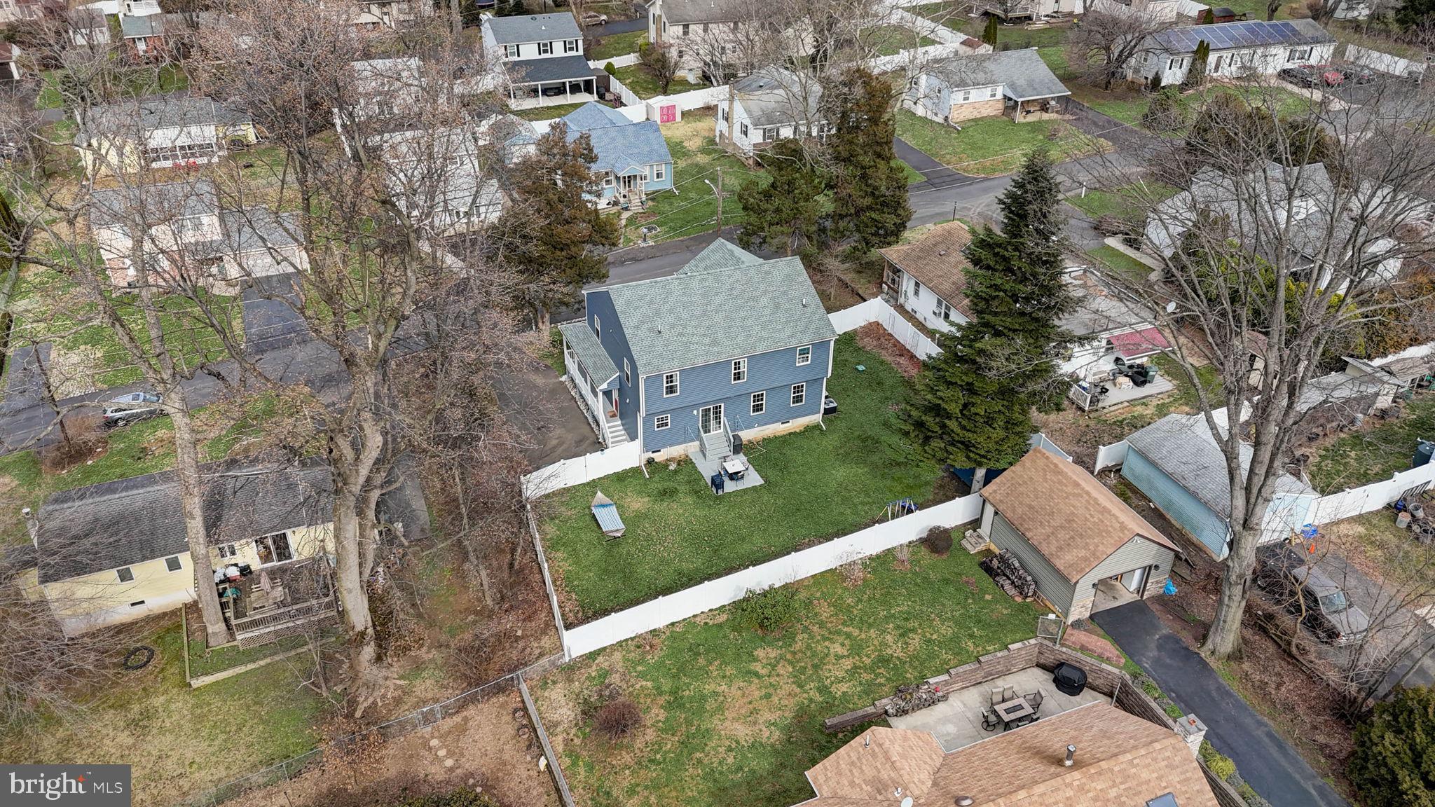423 Walnut Ave