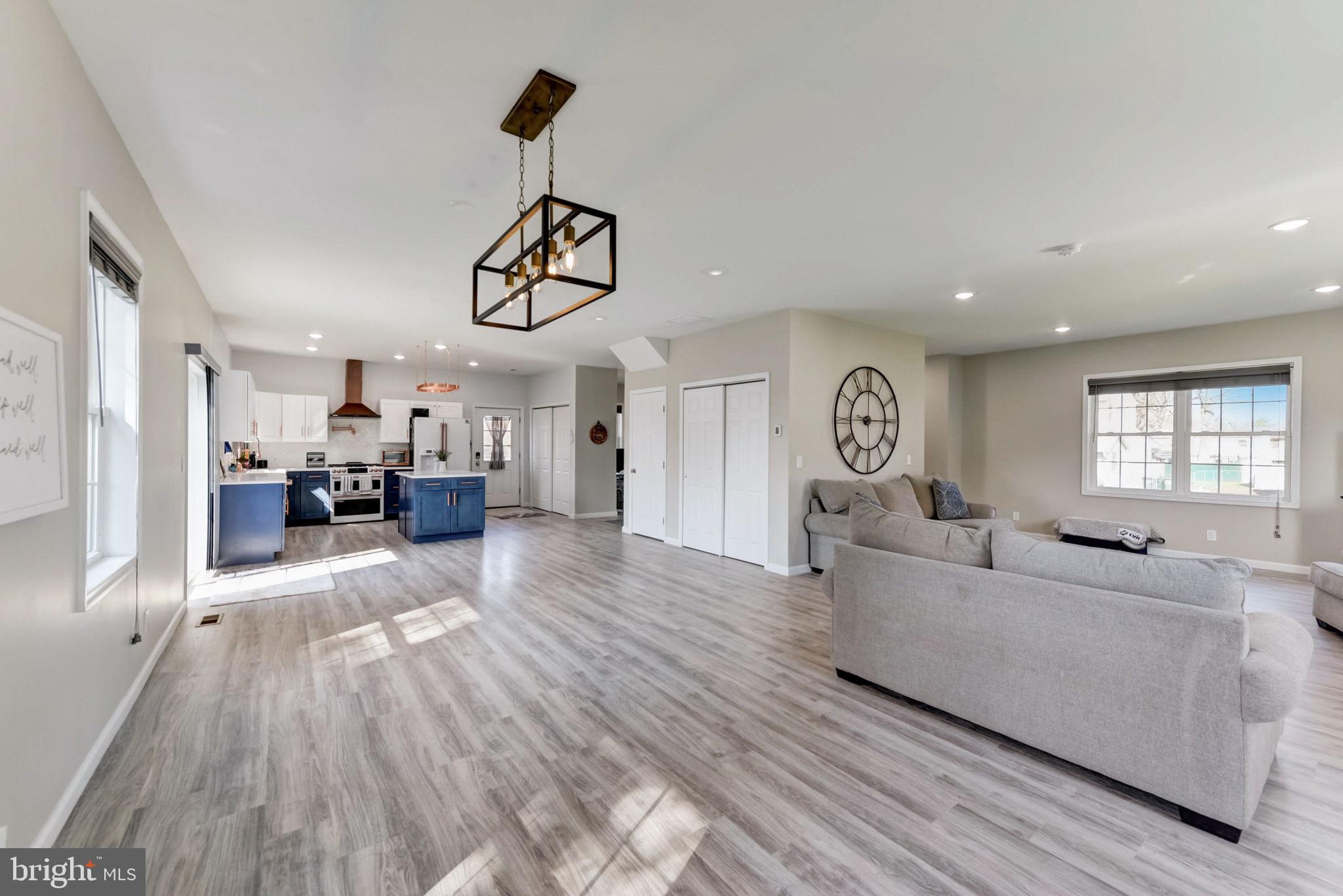 423 Walnut Ave