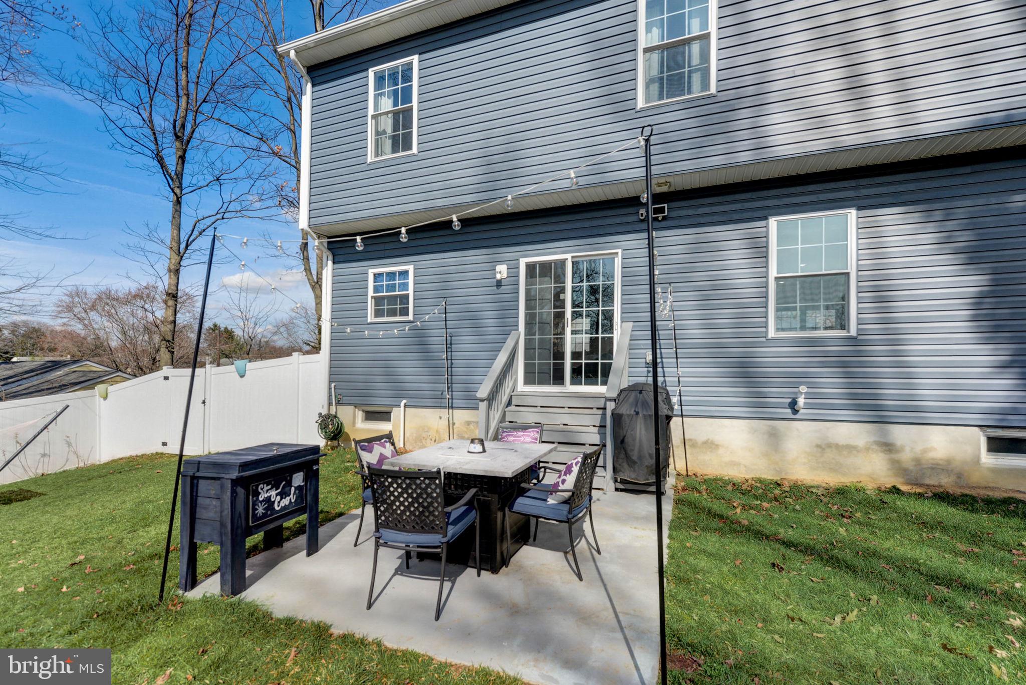 423 Walnut Ave