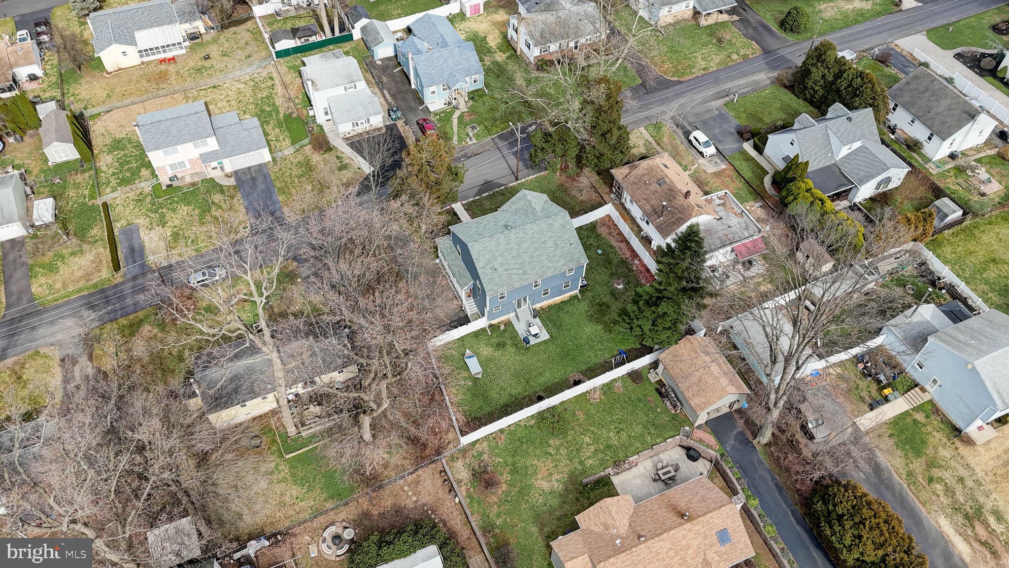 423 Walnut Ave