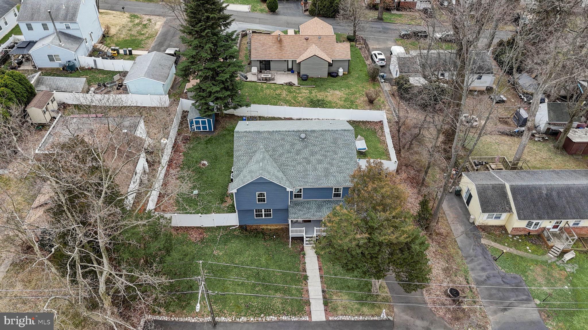 423 Walnut Ave