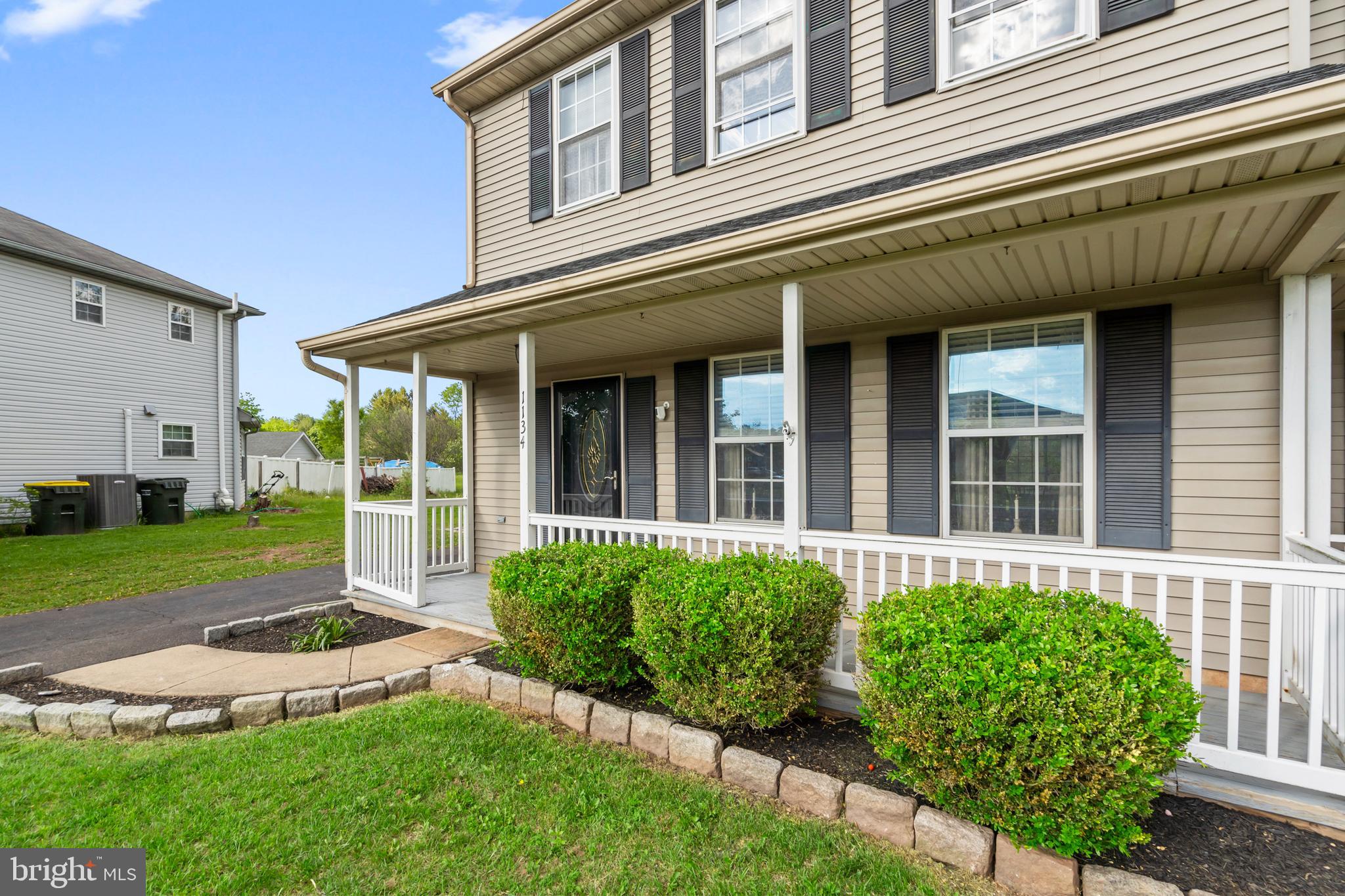 1134 School House Ln