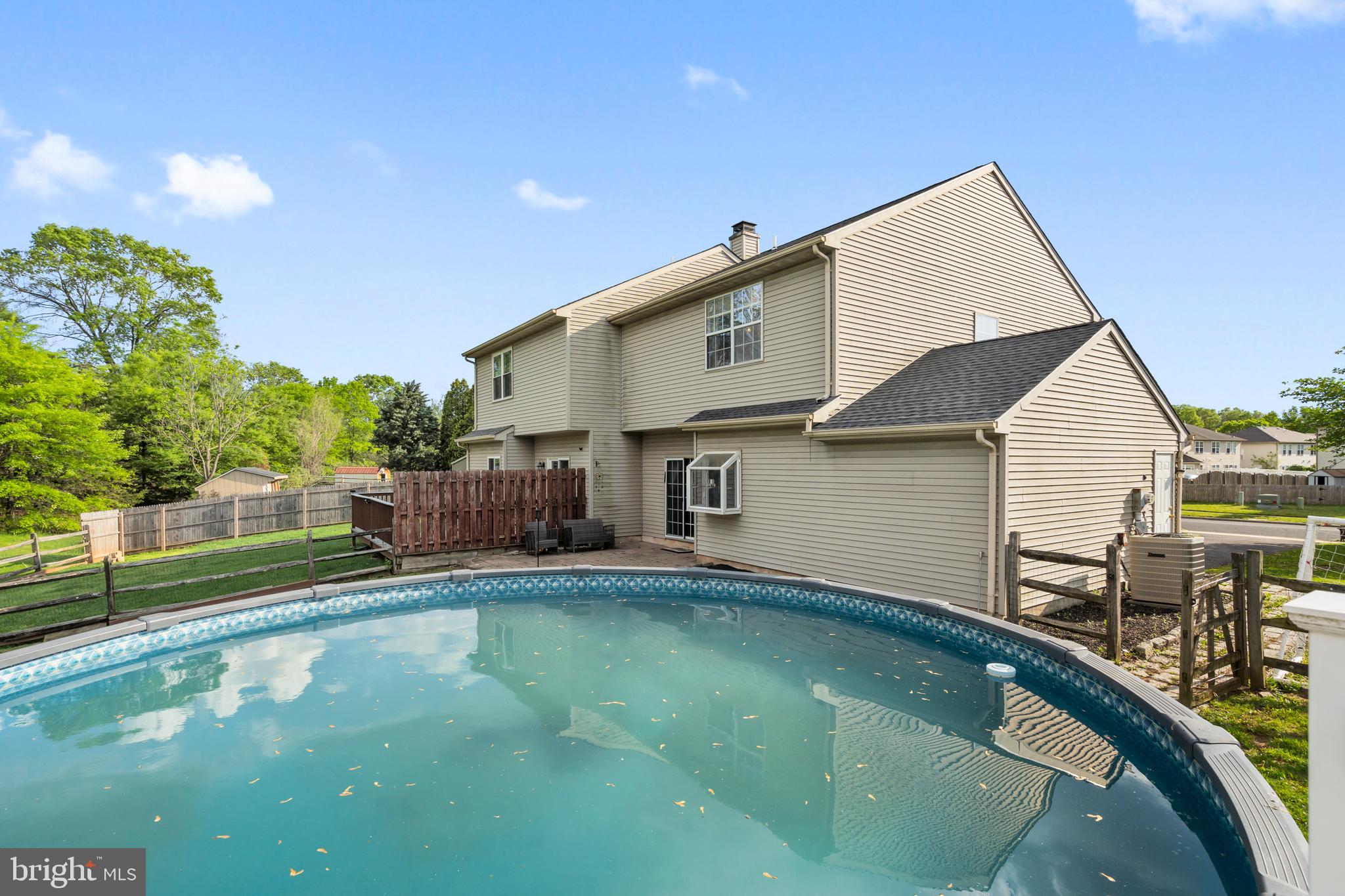 1134 School House Ln