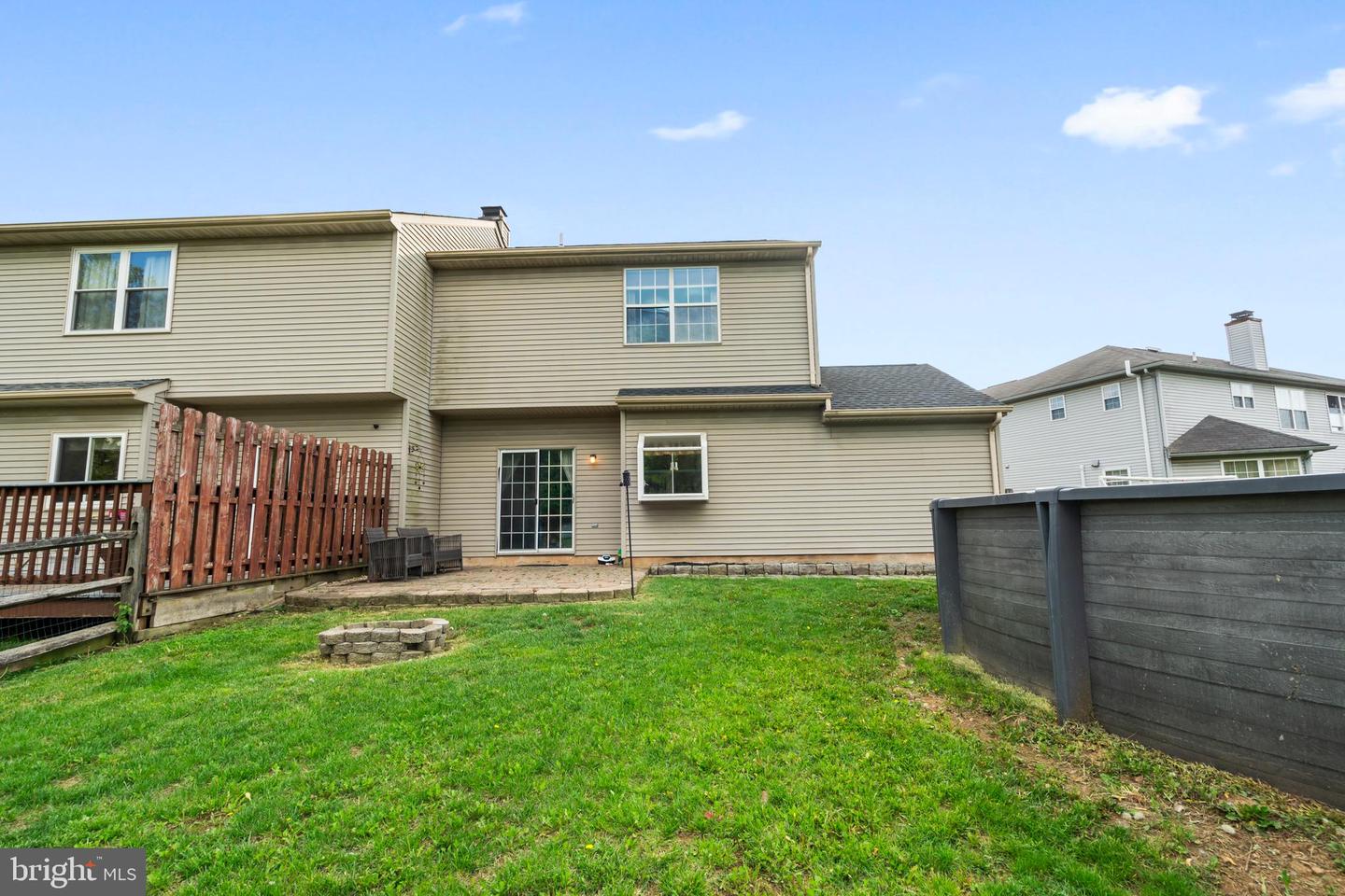 1134 School House Ln
