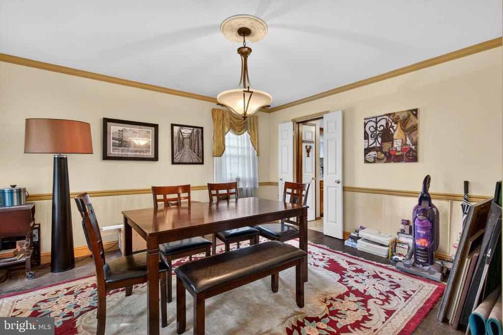 9 RENEE CIRCLE