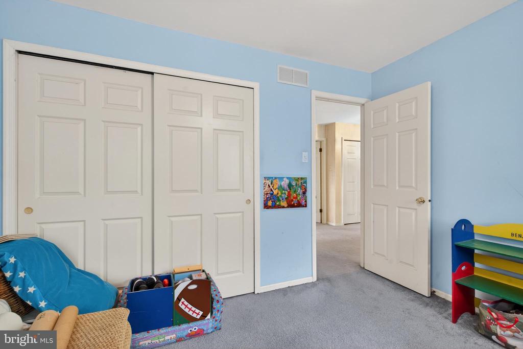 9 RENEE CIRCLE