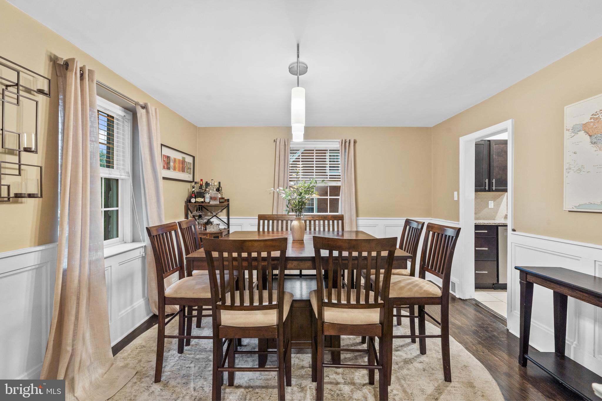 416 GLENDALE CIRCLE