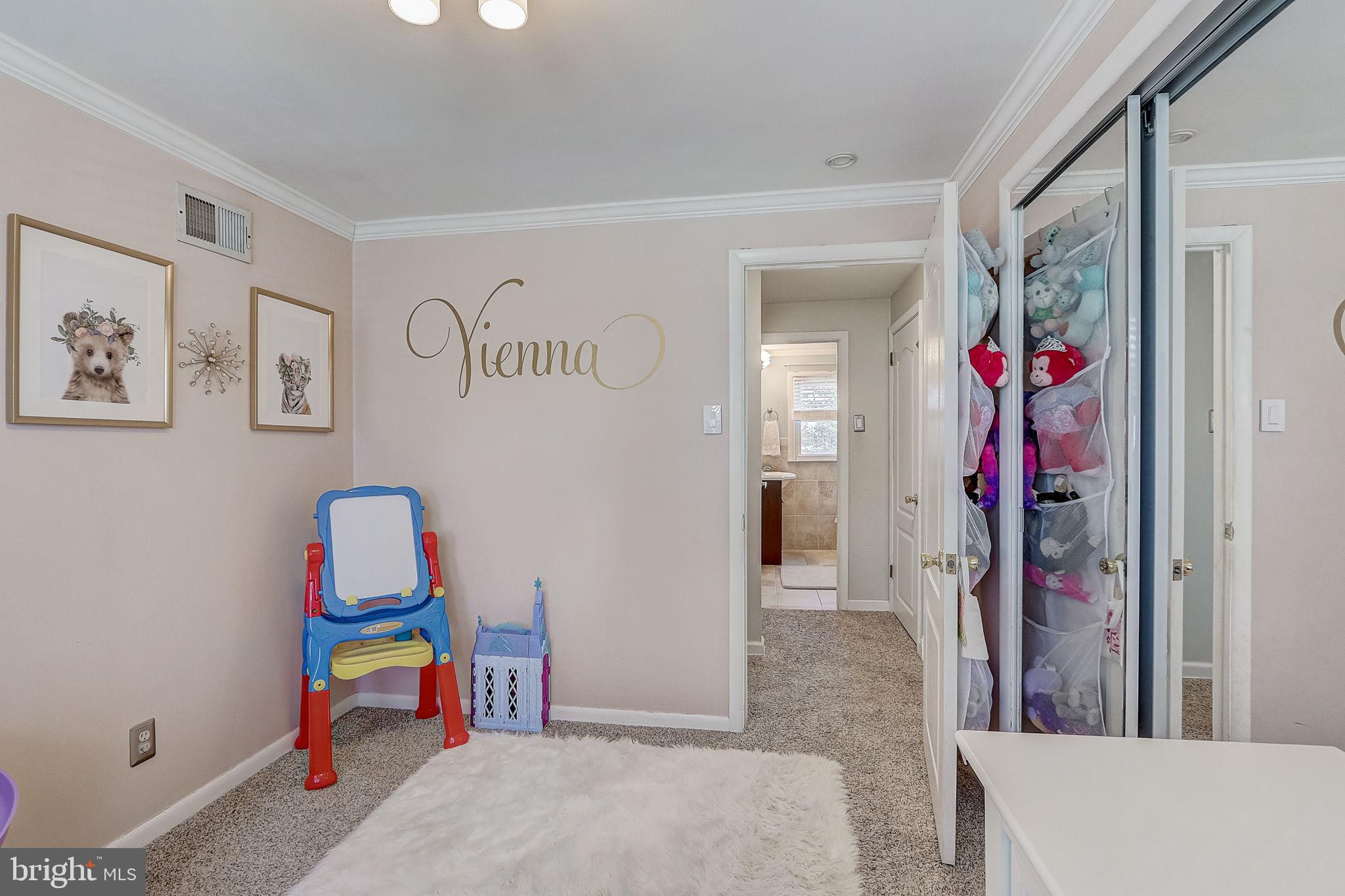 2909 Joyce Rd