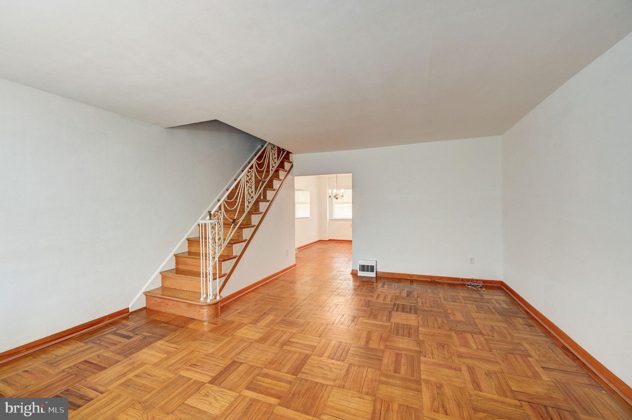 7232 Bustleton Ave