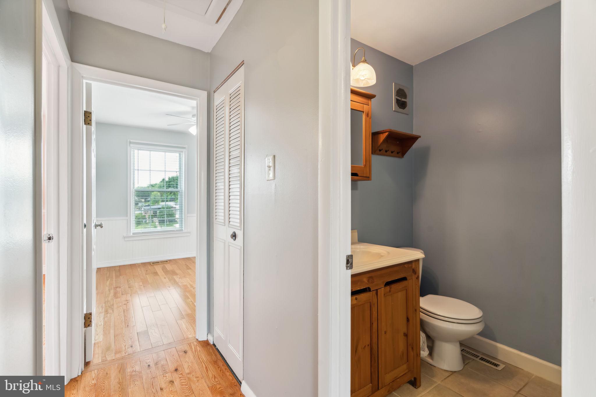 4239 Chalfont Pl