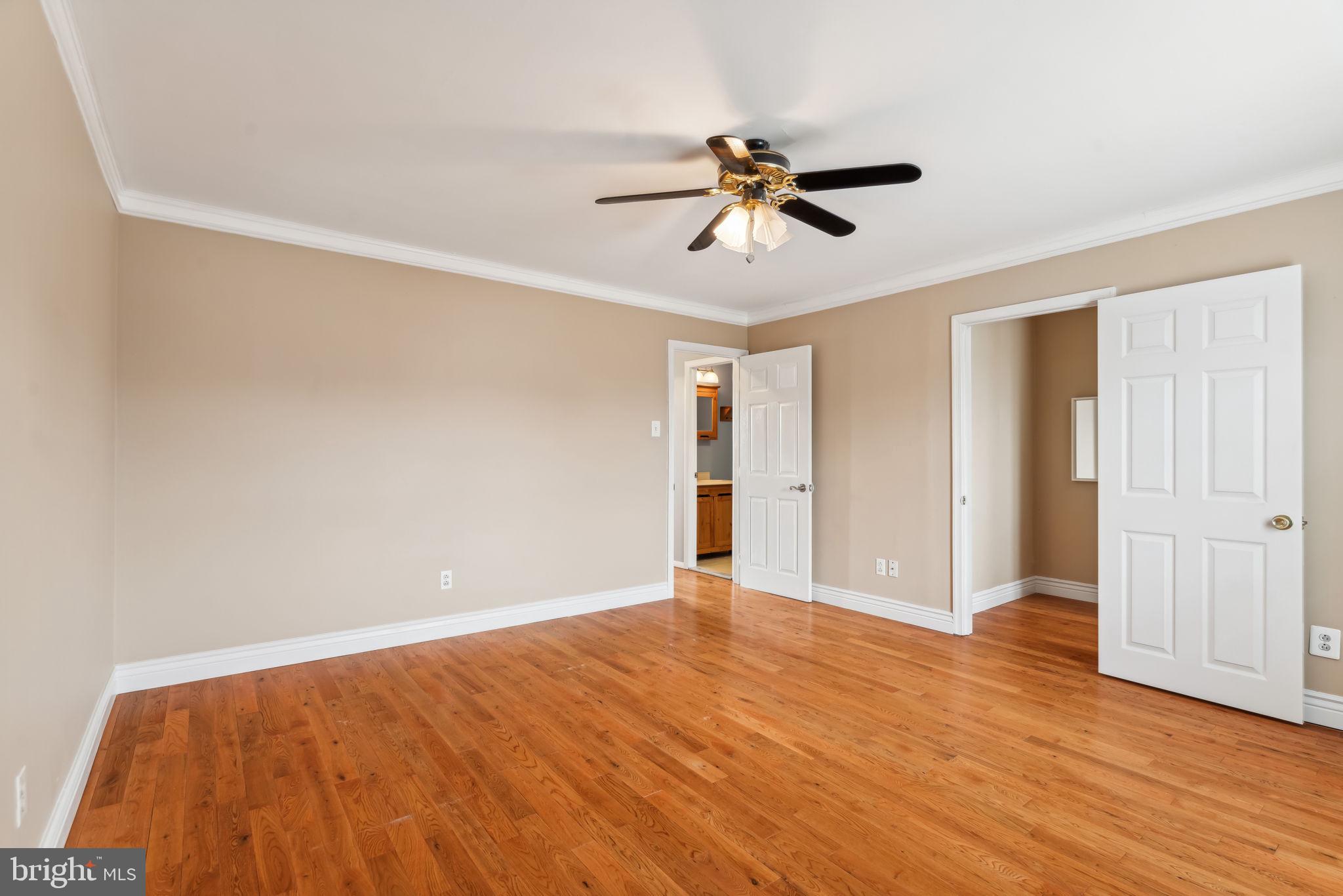 4239 Chalfont Pl