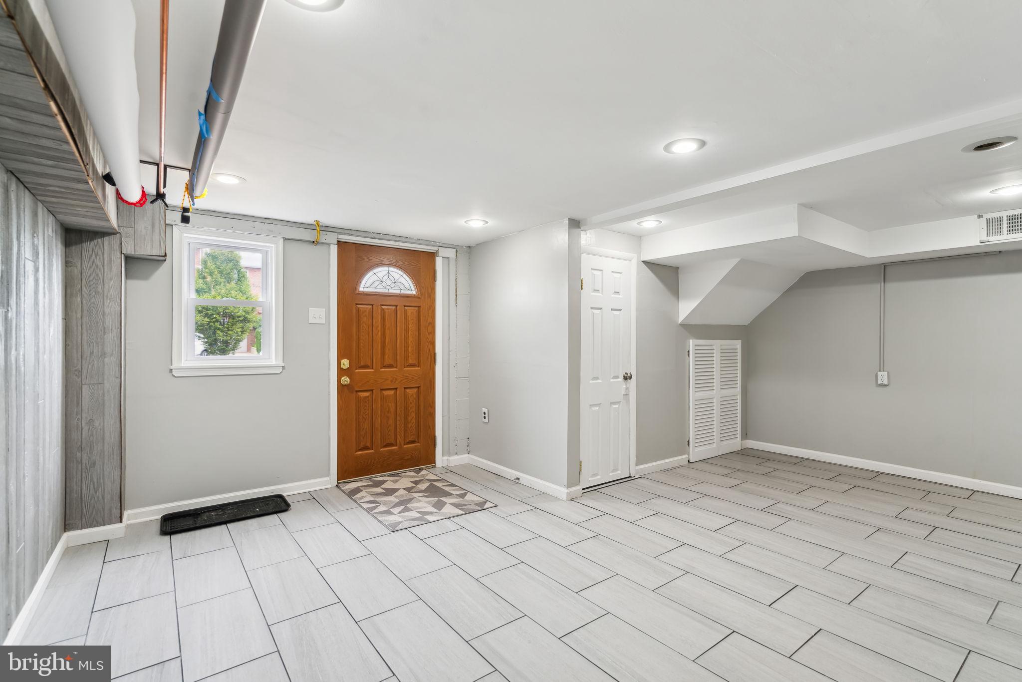 4239 Chalfont Pl