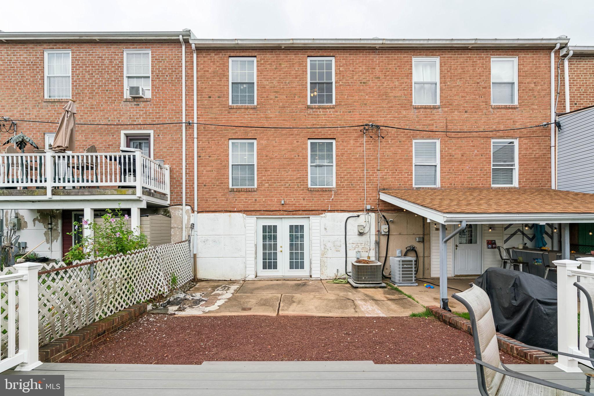 4239 Chalfont Pl