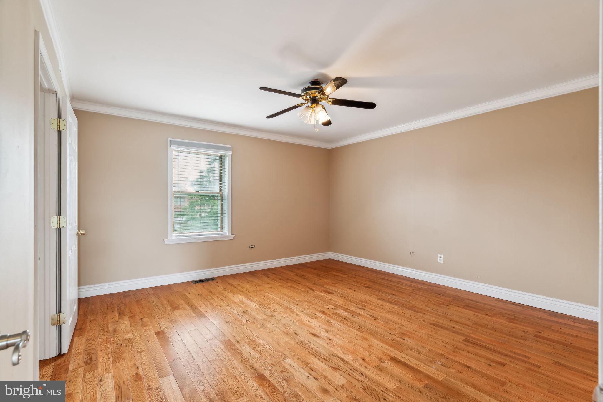 4239 Chalfont Pl