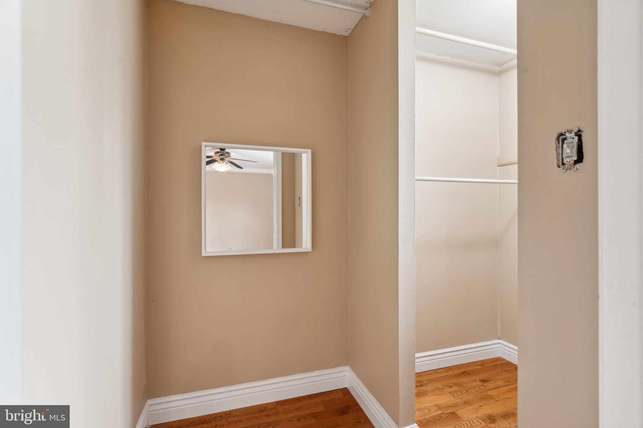4239 Chalfont Pl