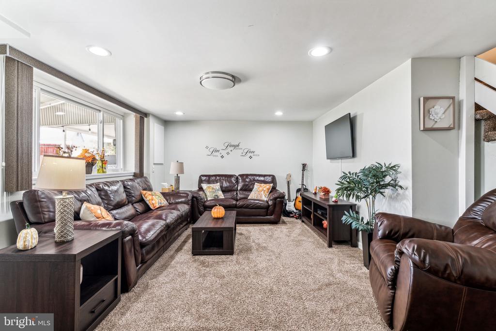 11811 Brandon Rd