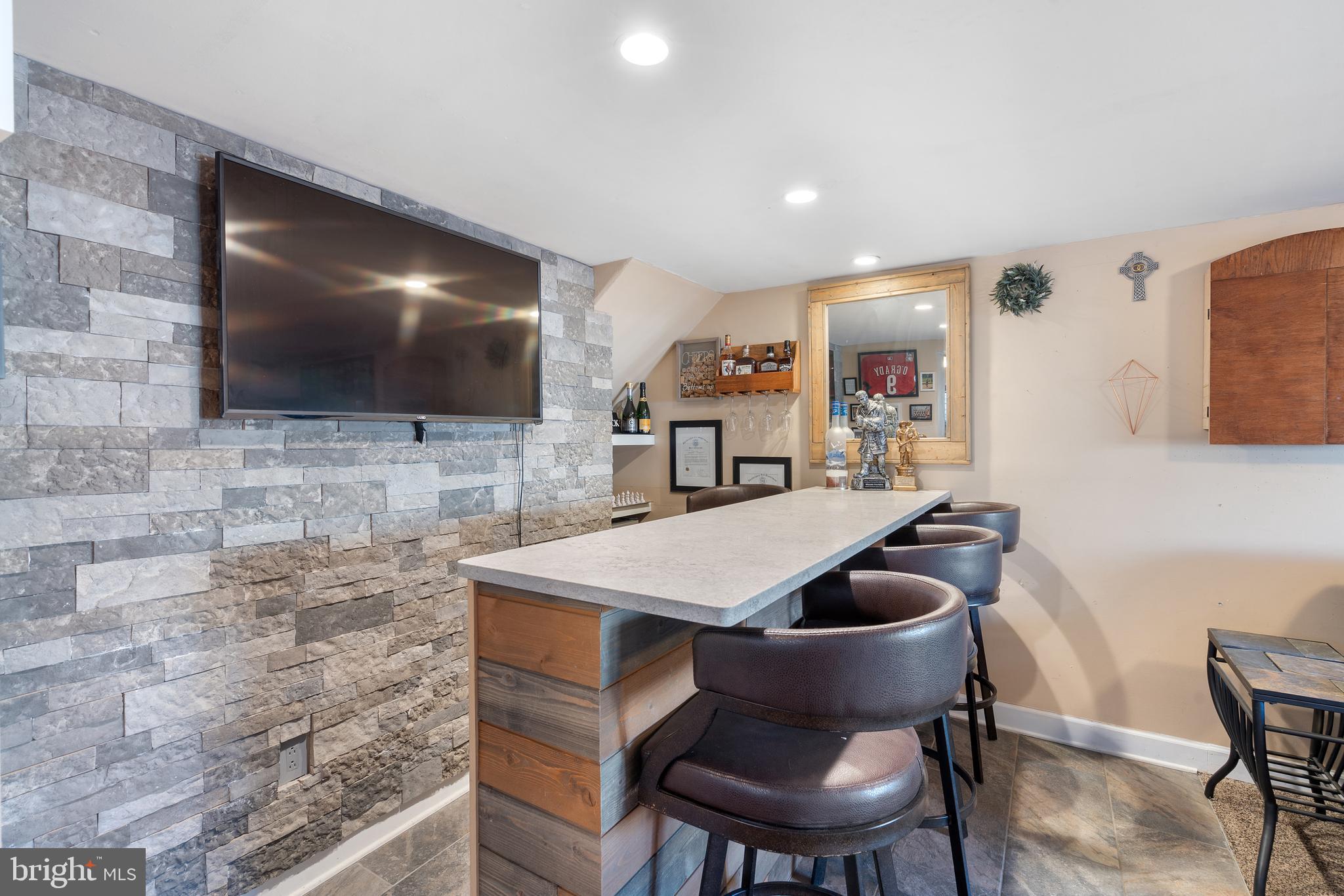 9011 Cloverly Rd