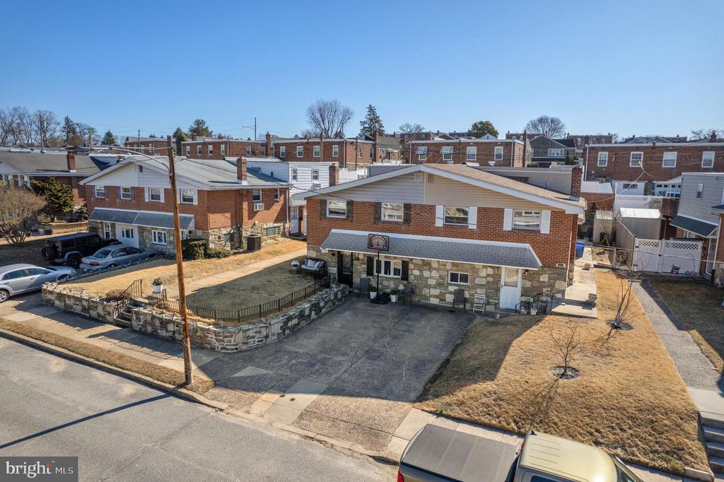 9011 Cloverly Rd
