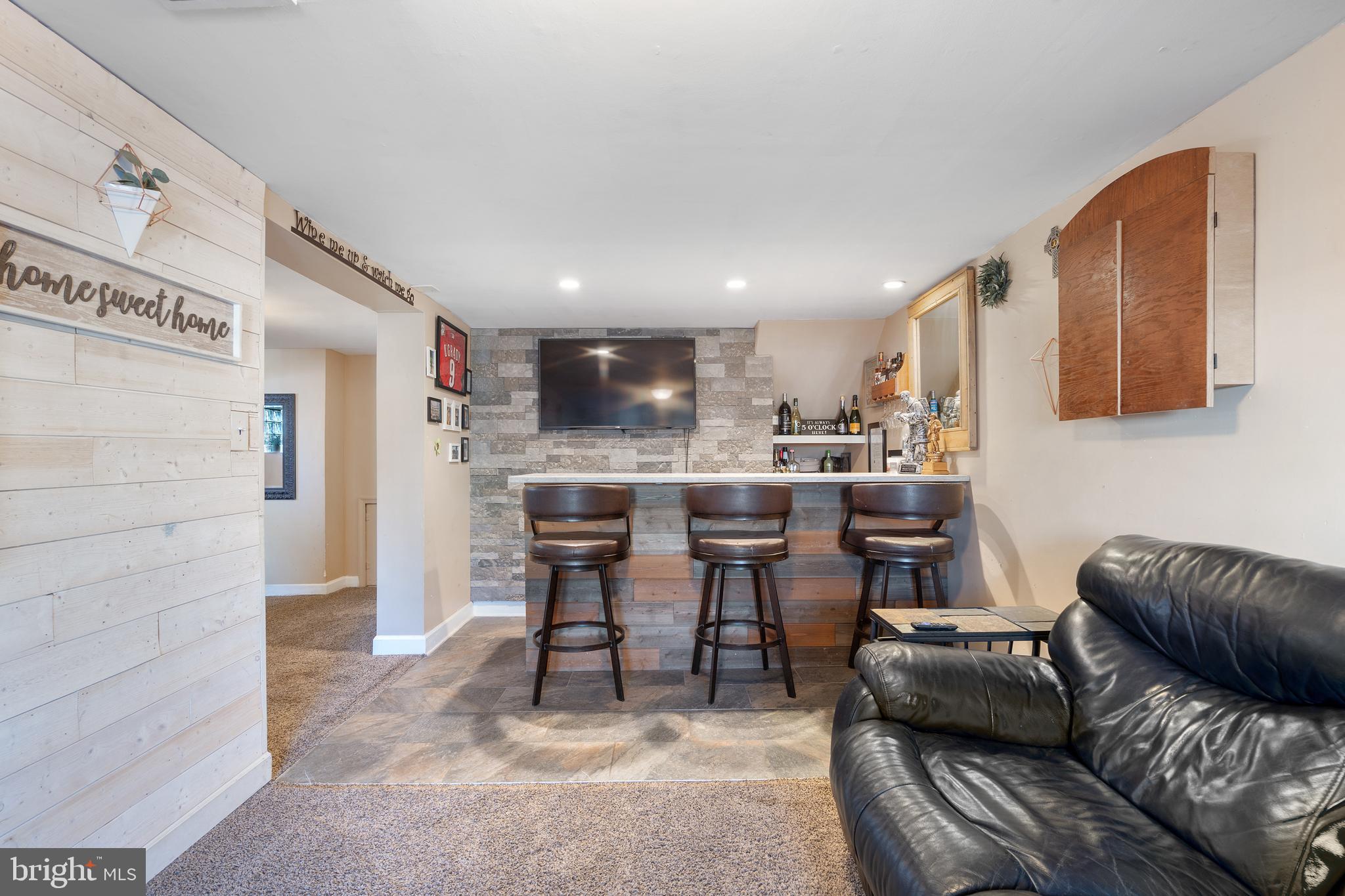 9011 Cloverly Rd