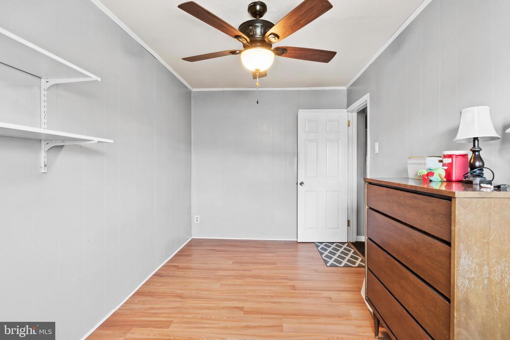 3264 Fordham Rd