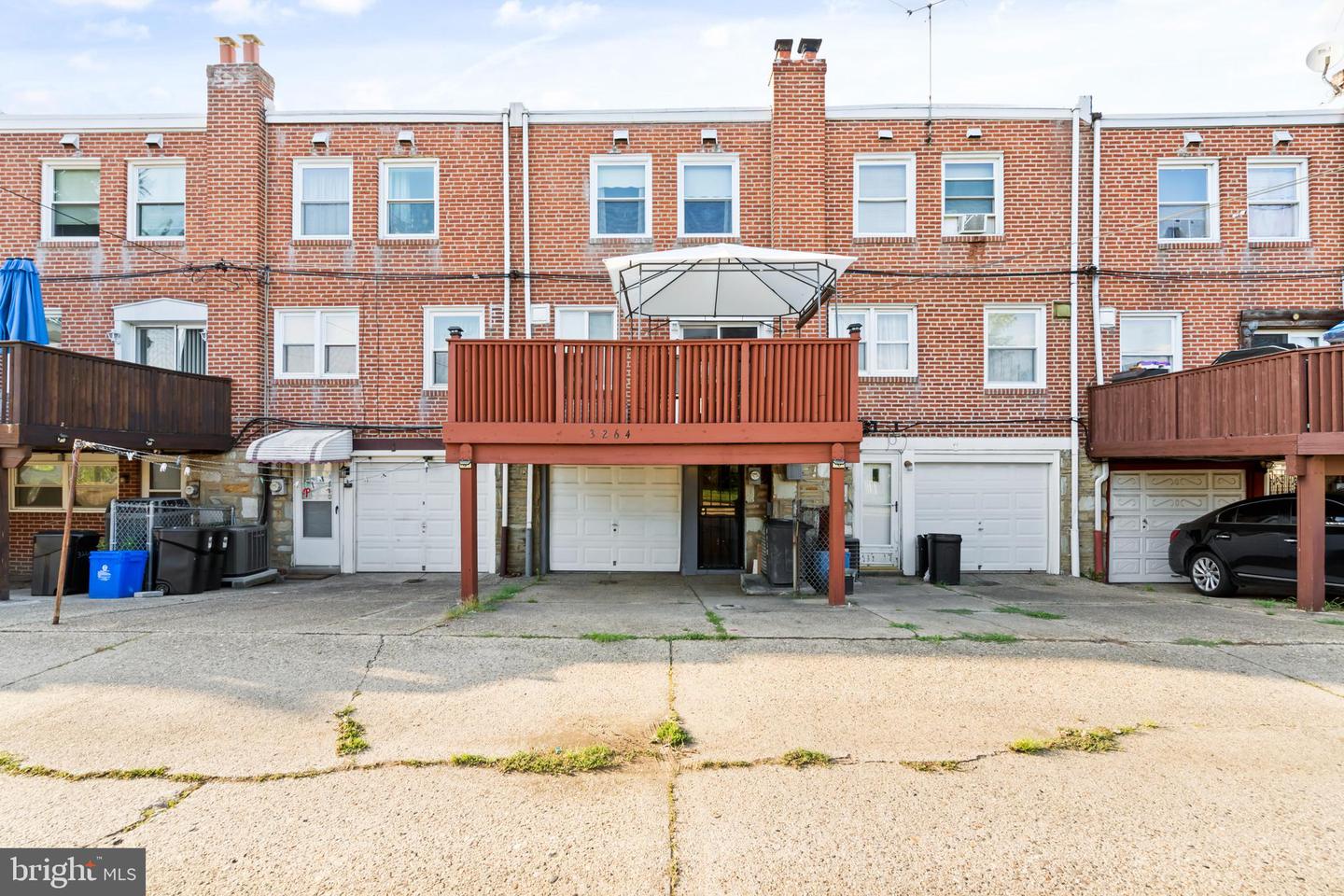 3264 Fordham Rd