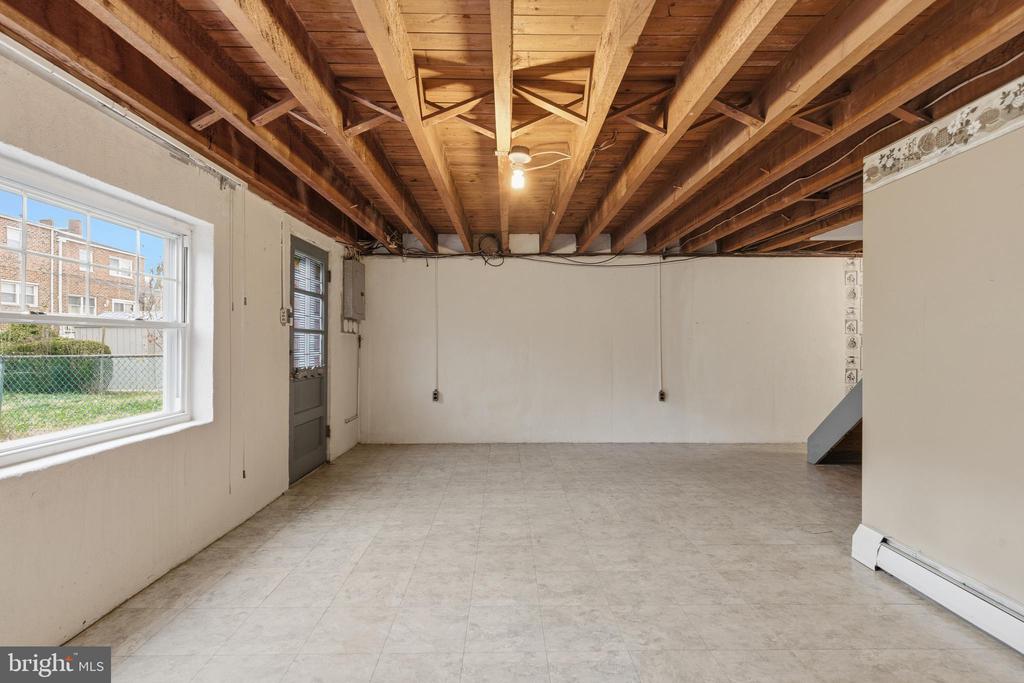 3549 CHALFONT DRIVE