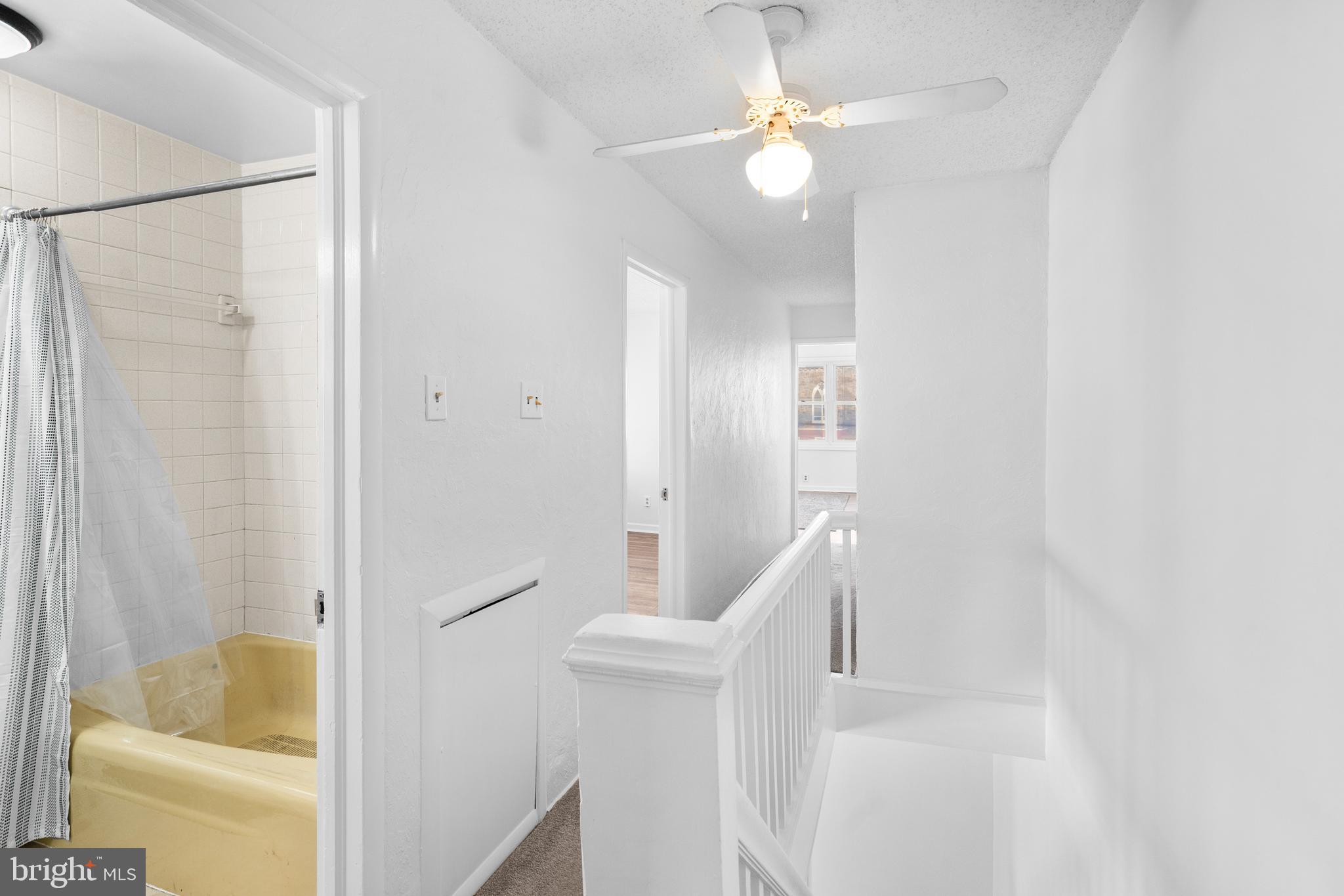 4613 EDGEMONT STREET