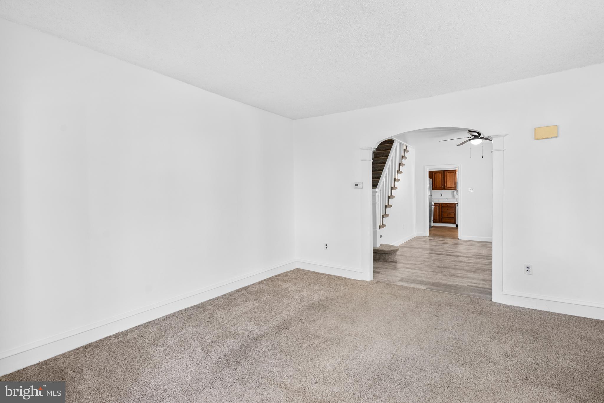 4613 EDGEMONT STREET