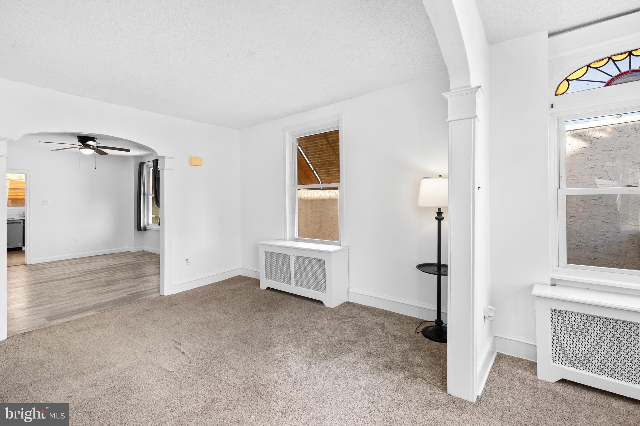 4613 EDGEMONT STREET