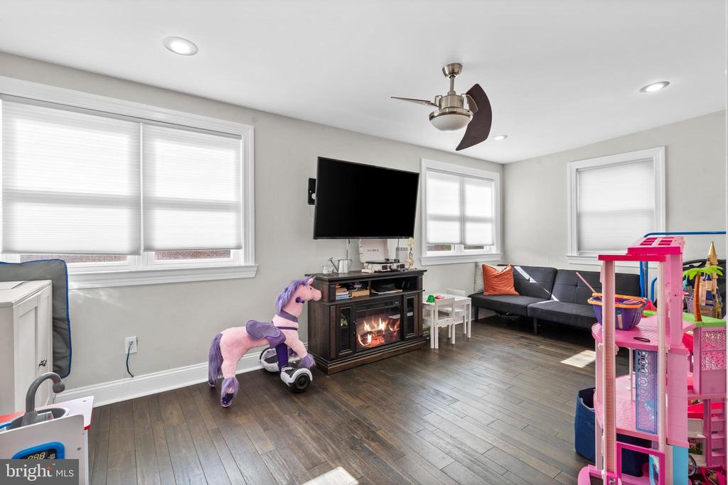 12449 SWEET BRIAR ROAD