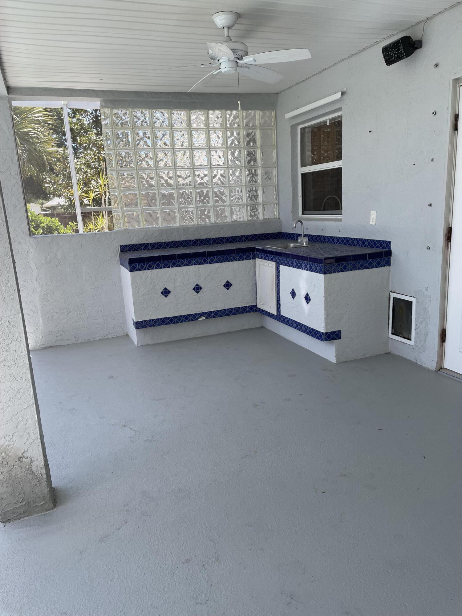 1665 NW Cains Avenue NW, Port Malabar Unit 44