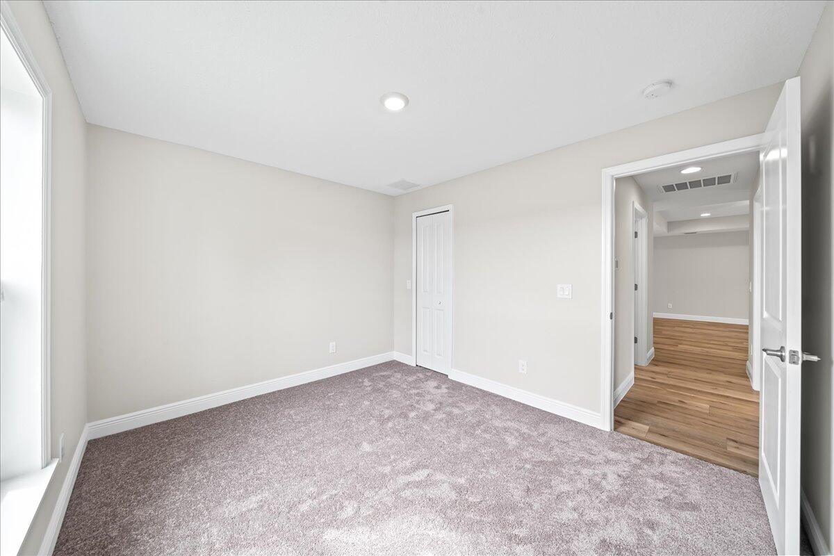 327 Eckert Street SE