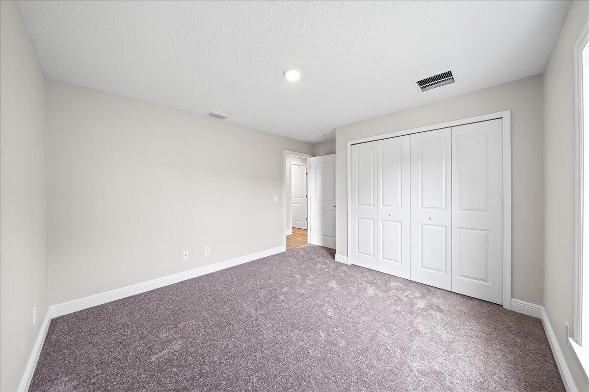 327 Eckert Street SE