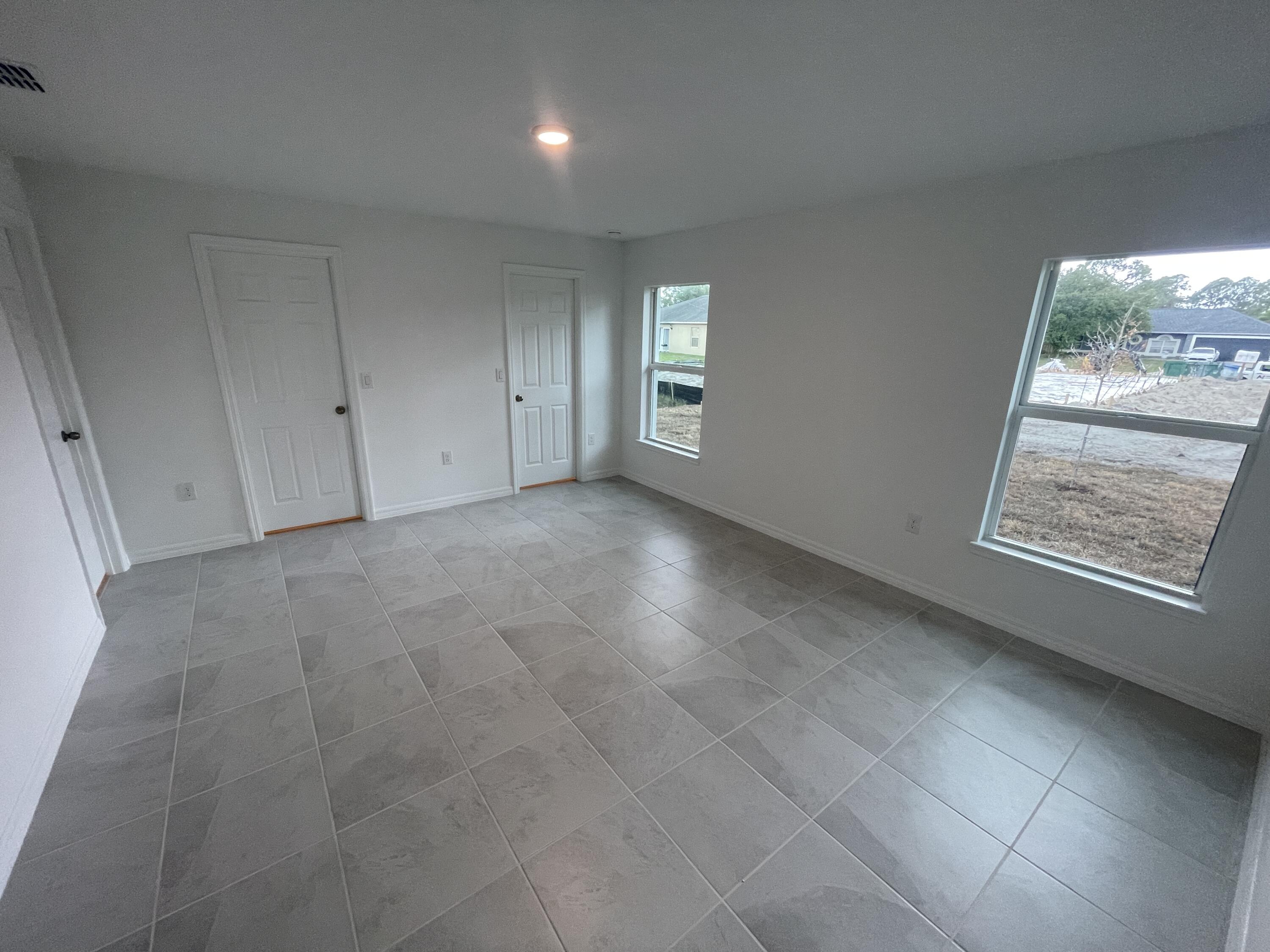 842 Buchanan Avenue SE