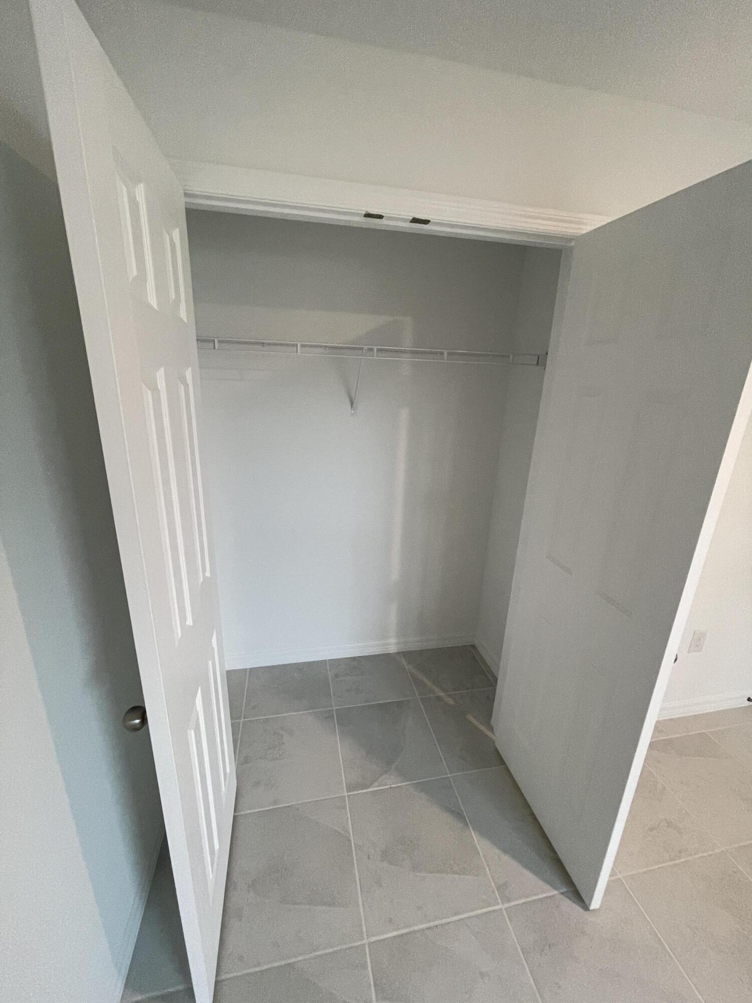 842 Buchanan Avenue SE