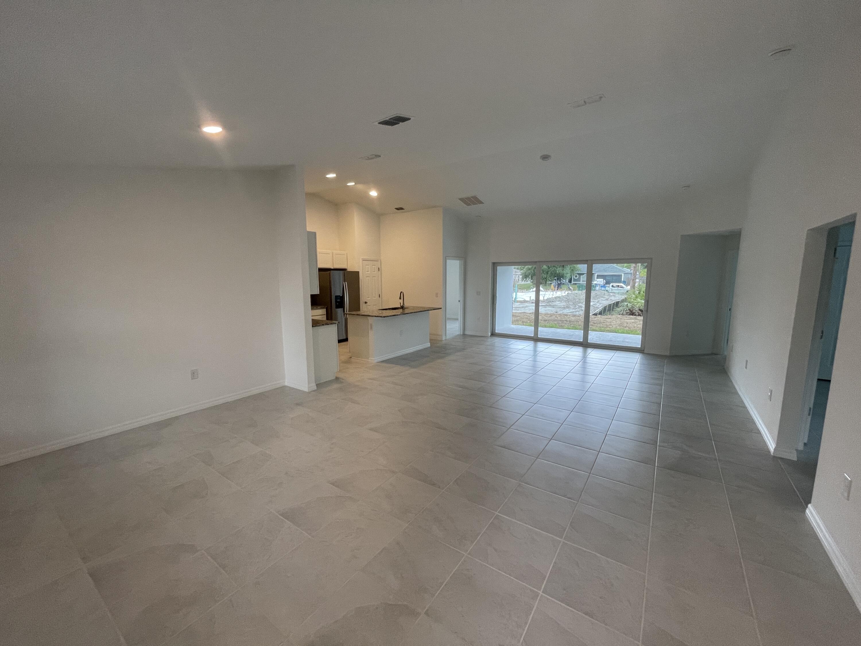 842 Buchanan Avenue SE