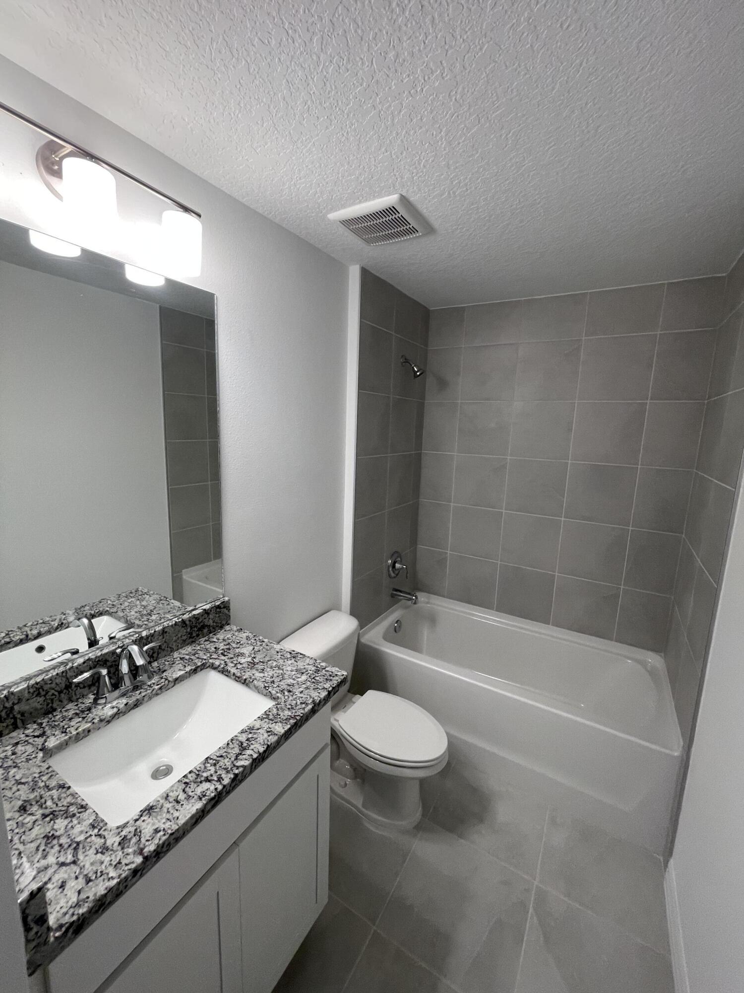 842 Buchanan Avenue SE