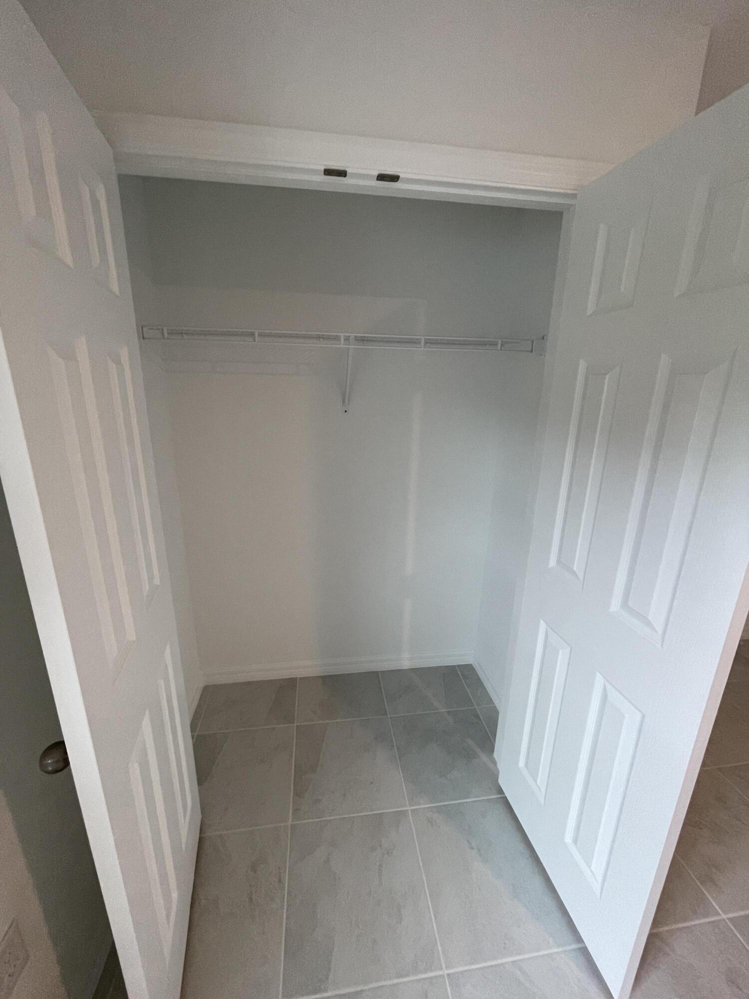 842 Buchanan Avenue SE