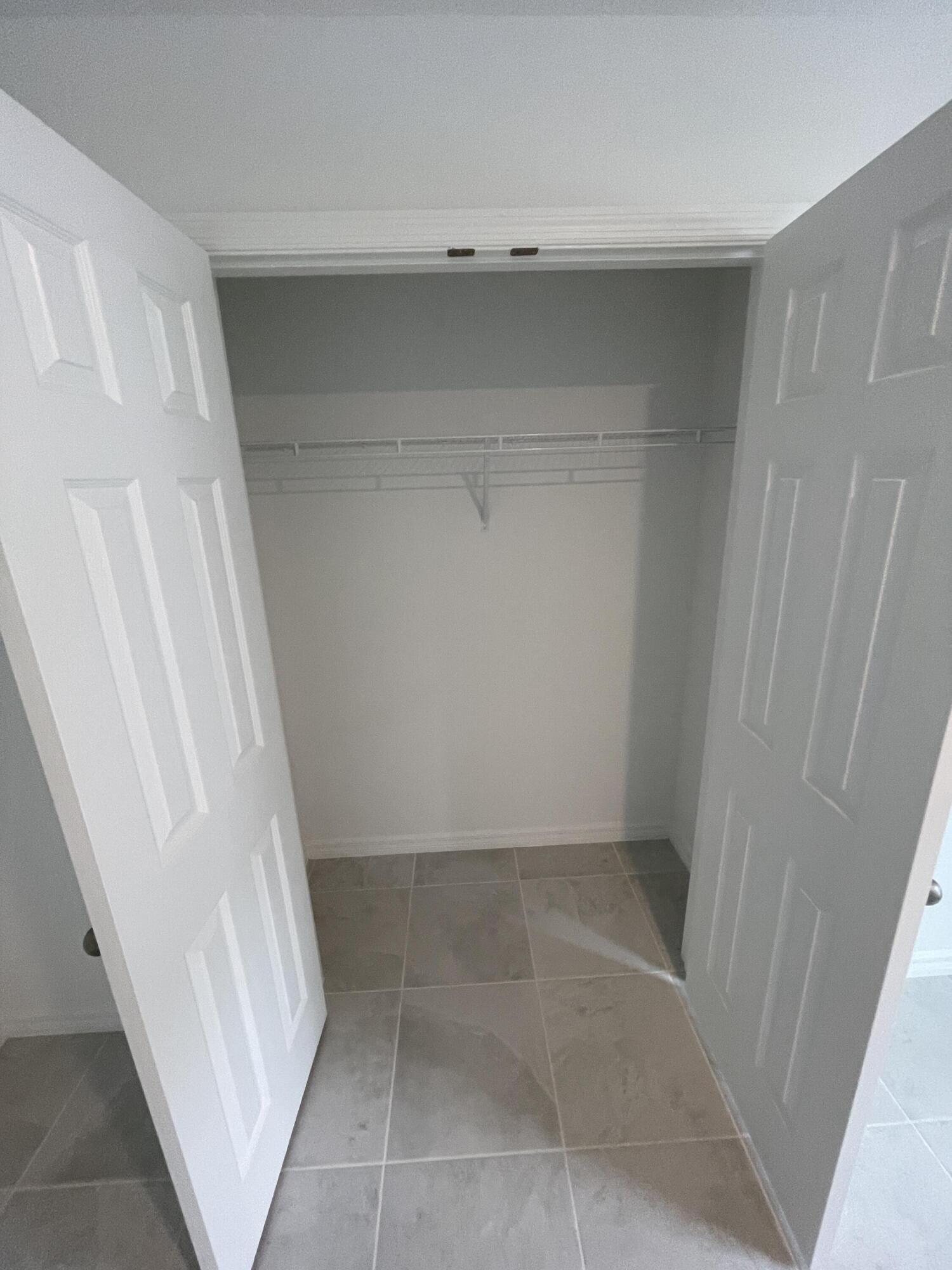 842 Buchanan Avenue SE