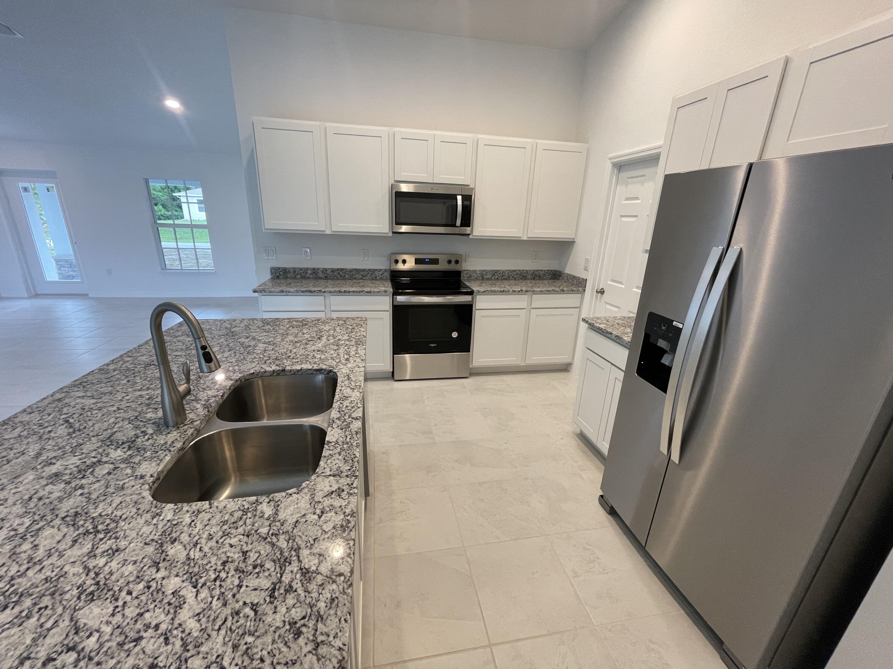 842 Buchanan Avenue SE