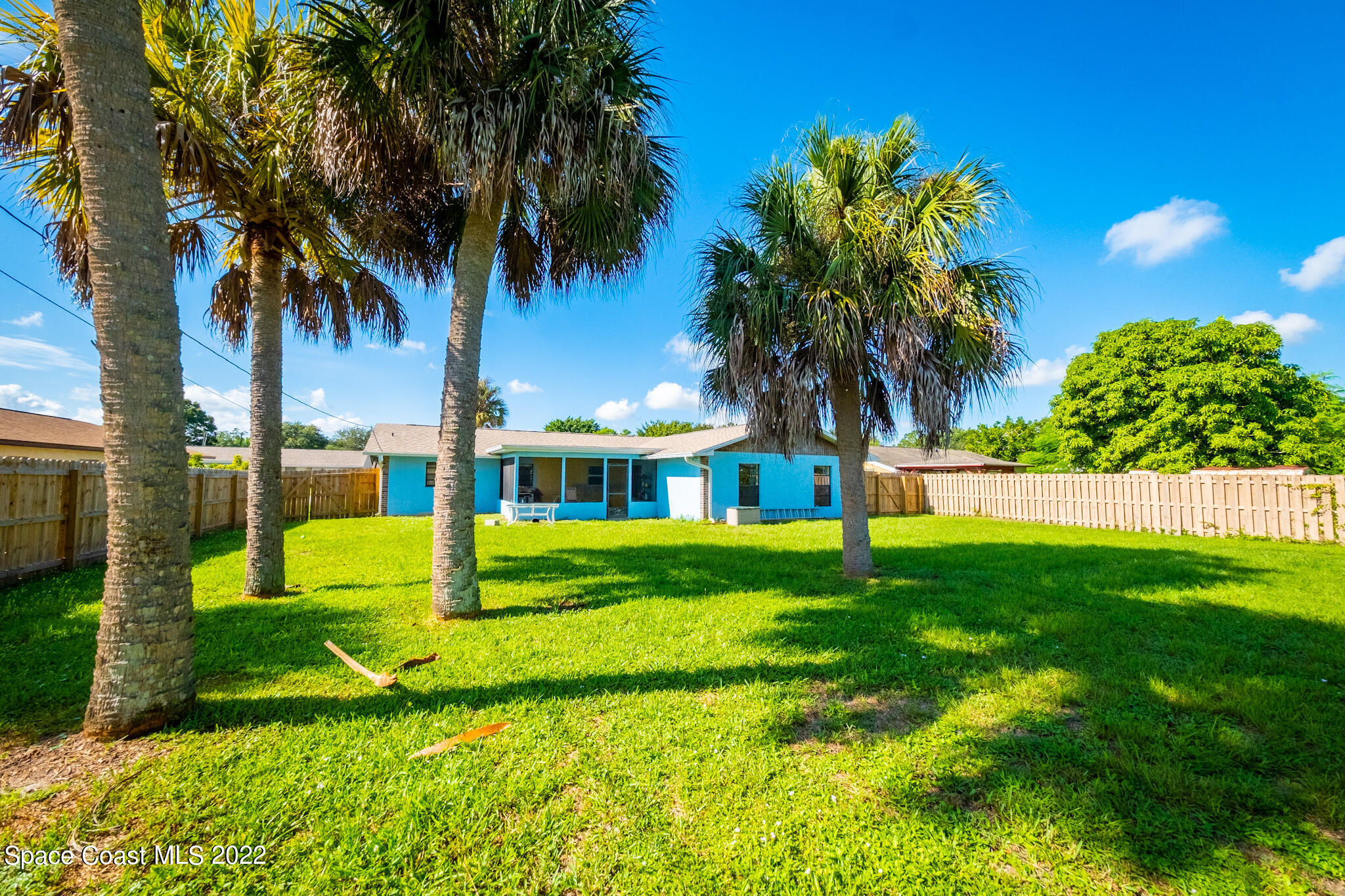 2025 Advana Street NE