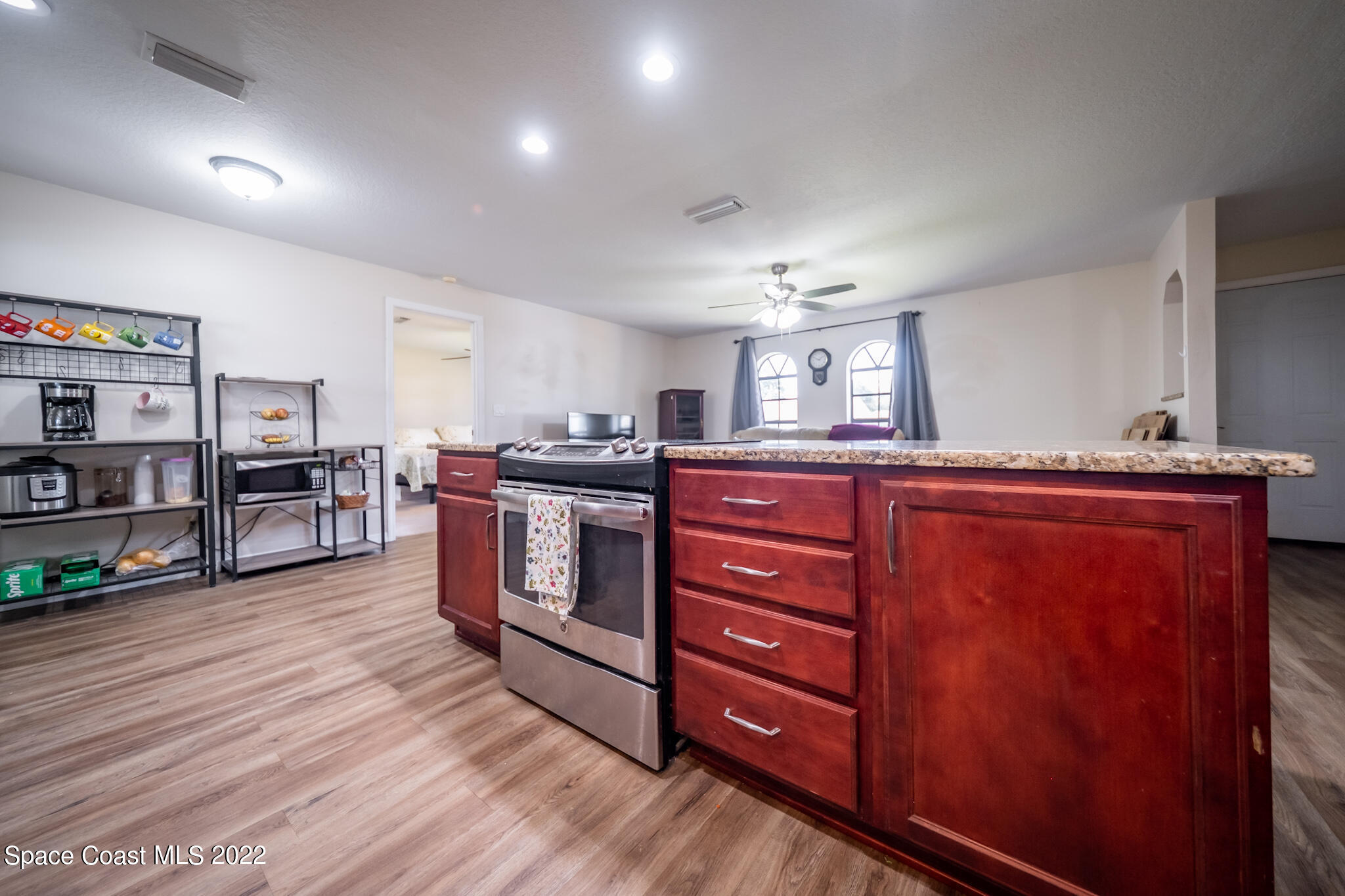 2025 Advana Street NE