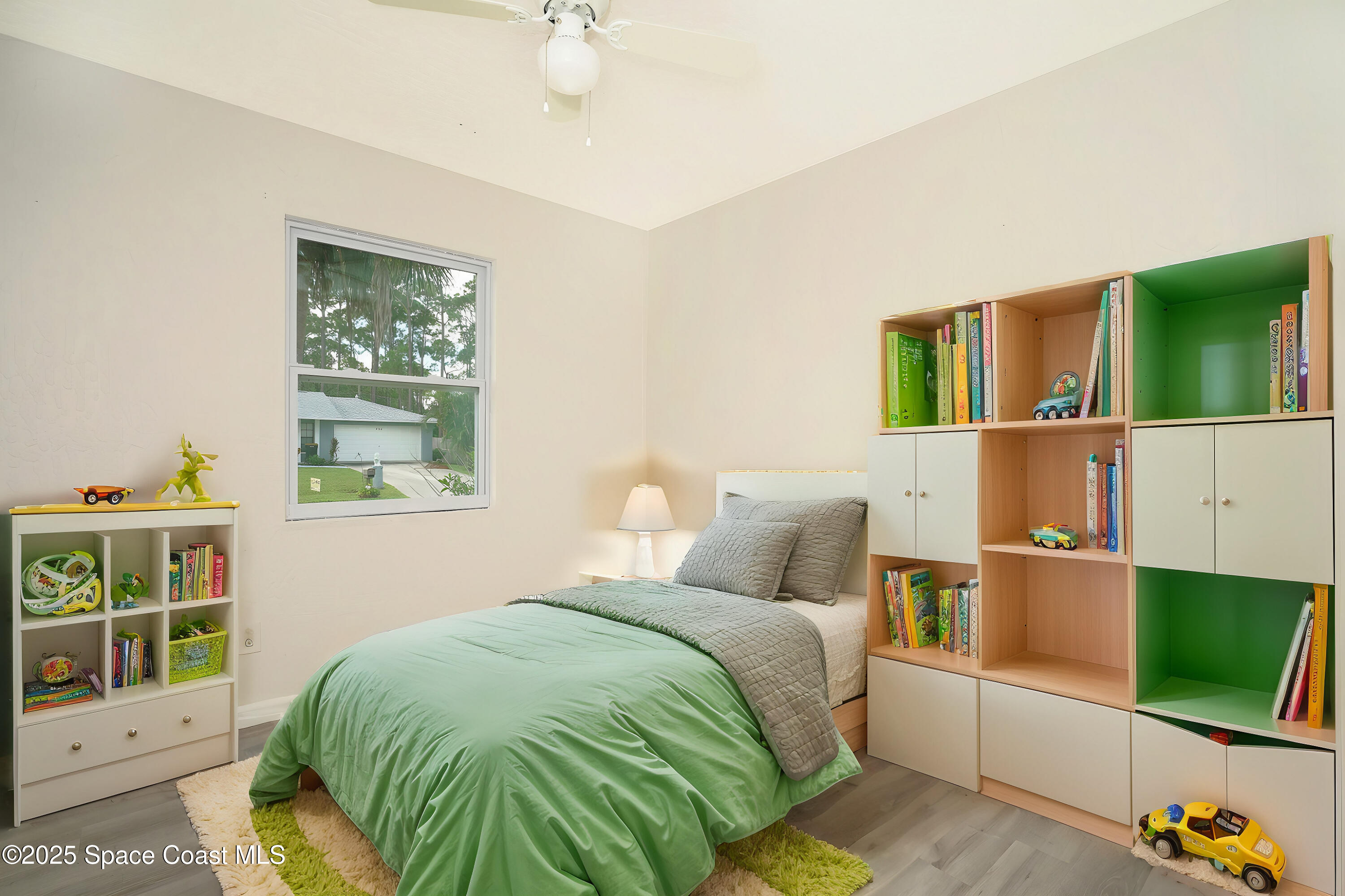 437 Truvall Street SW