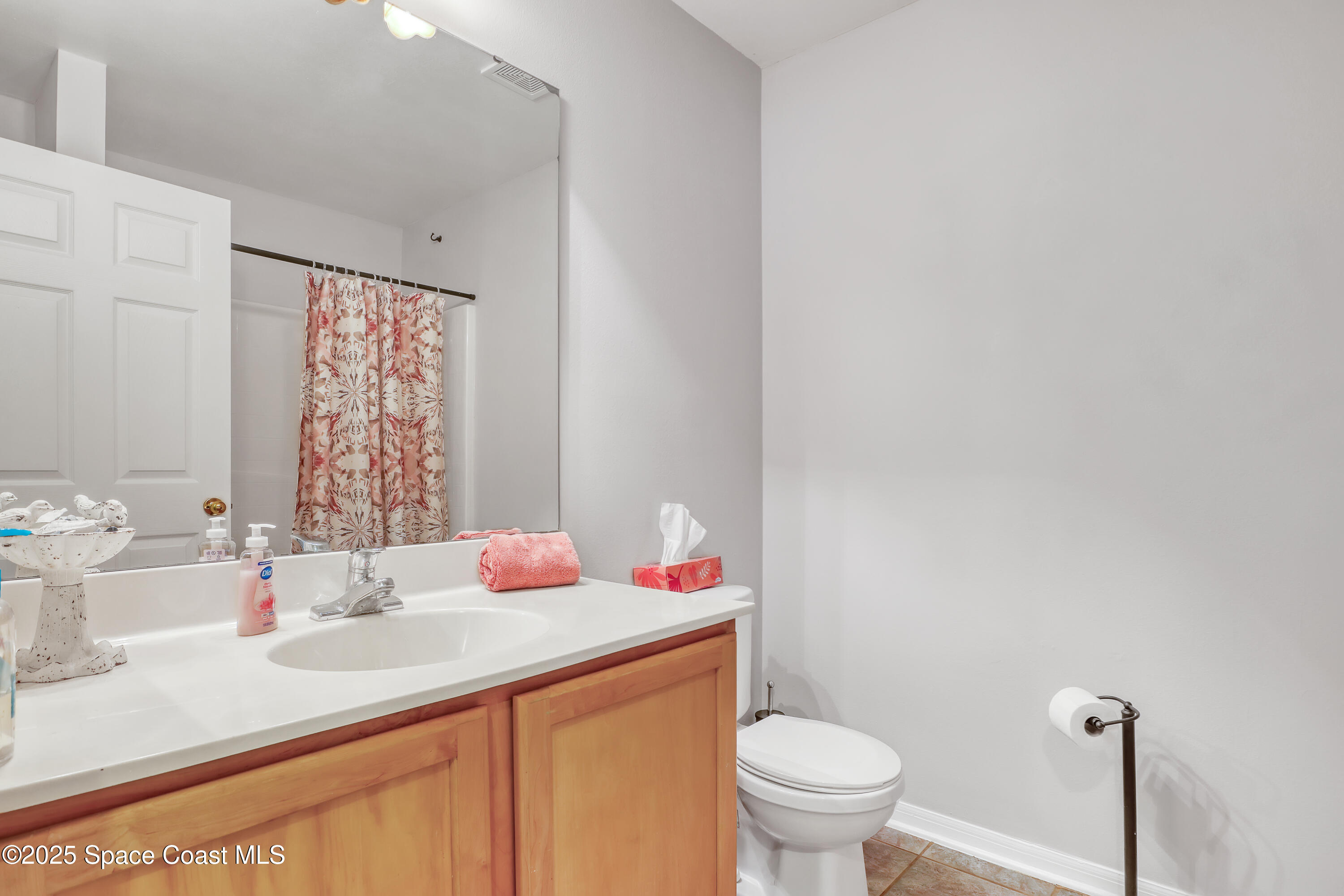 2090 Redwood Circle NE