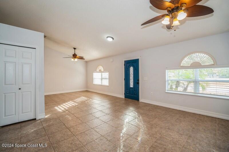 701 Ballon Terrace SE