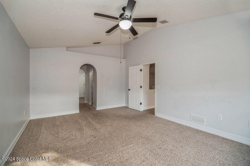 701 Ballon Terrace SE